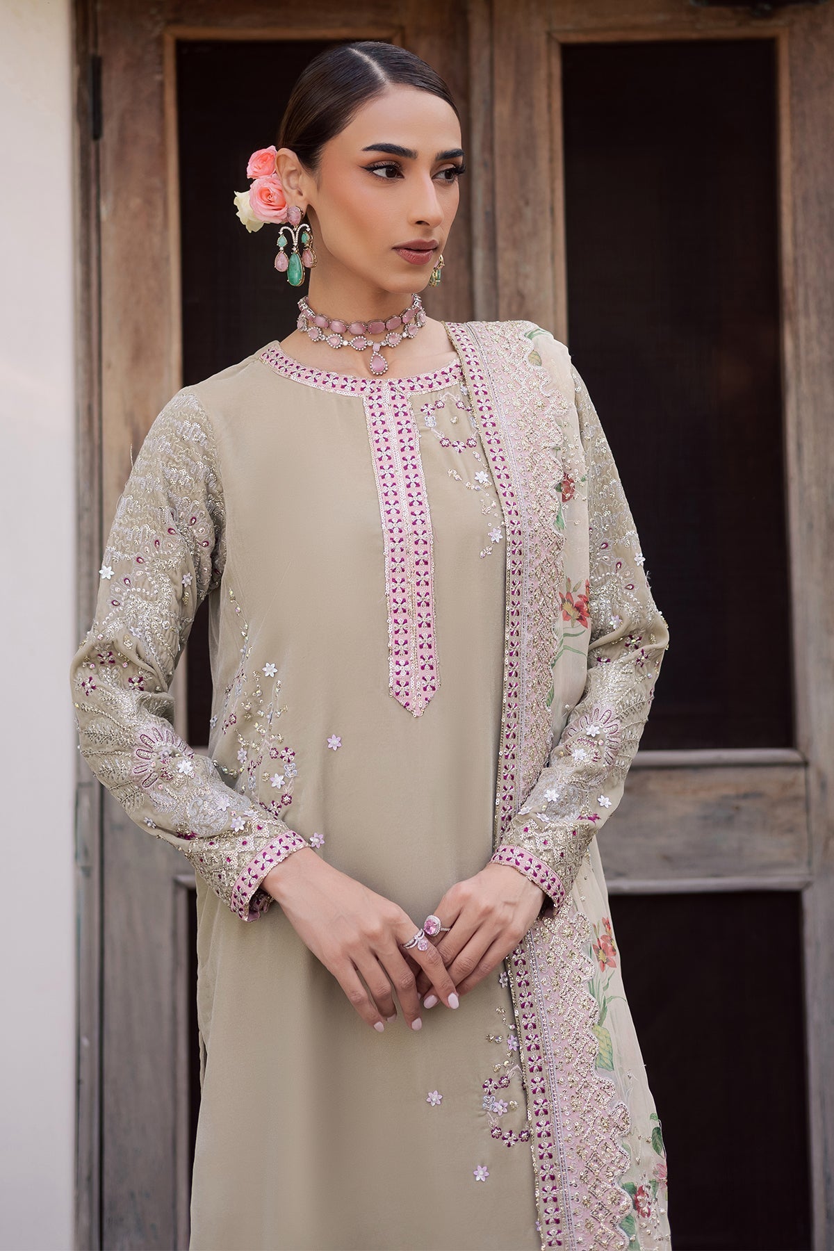 Nureh | Maya Velvet | NW-119