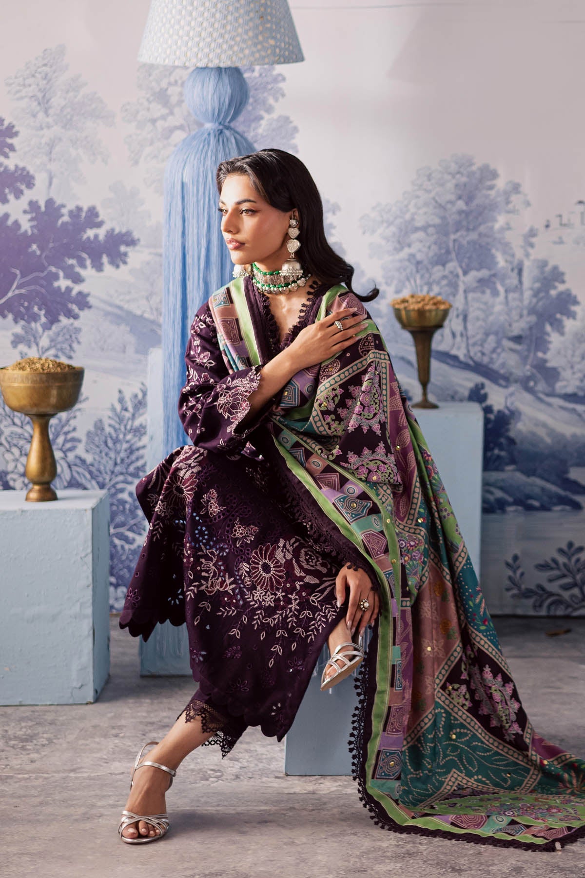 Nureh | Bazaar Luxe 25 | NE-208