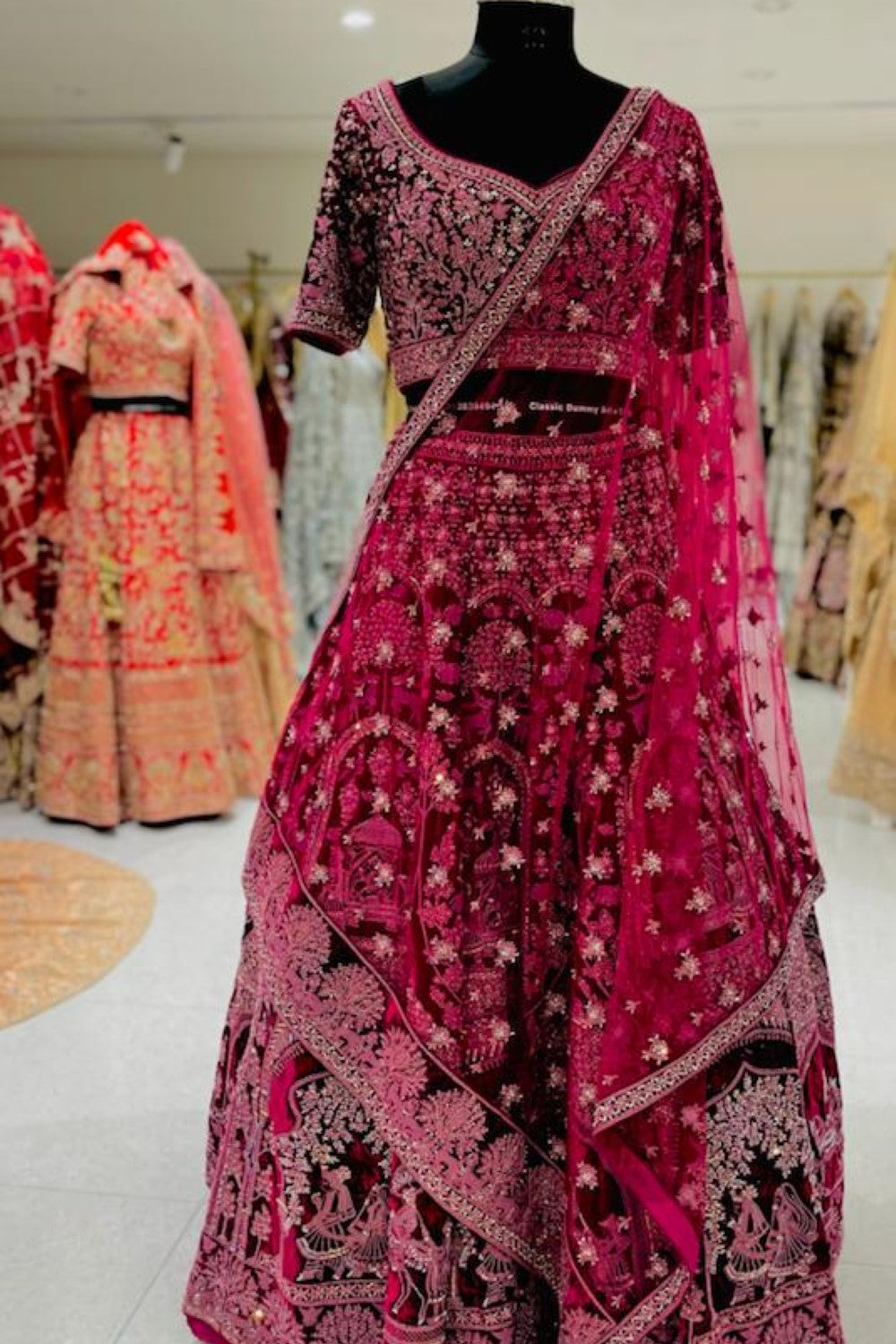 Red bridal Main image