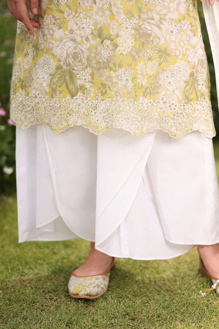 Baroque | Luxury Pret Summer | UF-4229