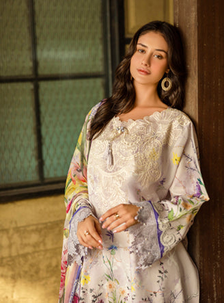 Roheenaz | Ethereal Bloom Lawn 25 | Liora