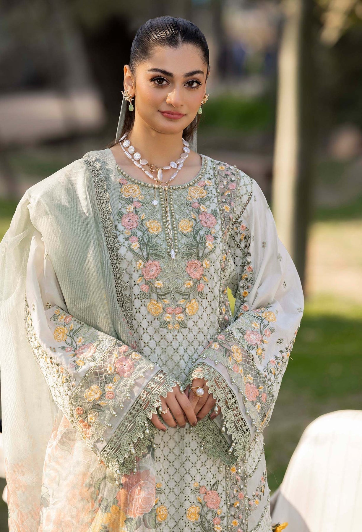 Adans Libas | Gul Rukh Lawn 25 | RUKH 2831