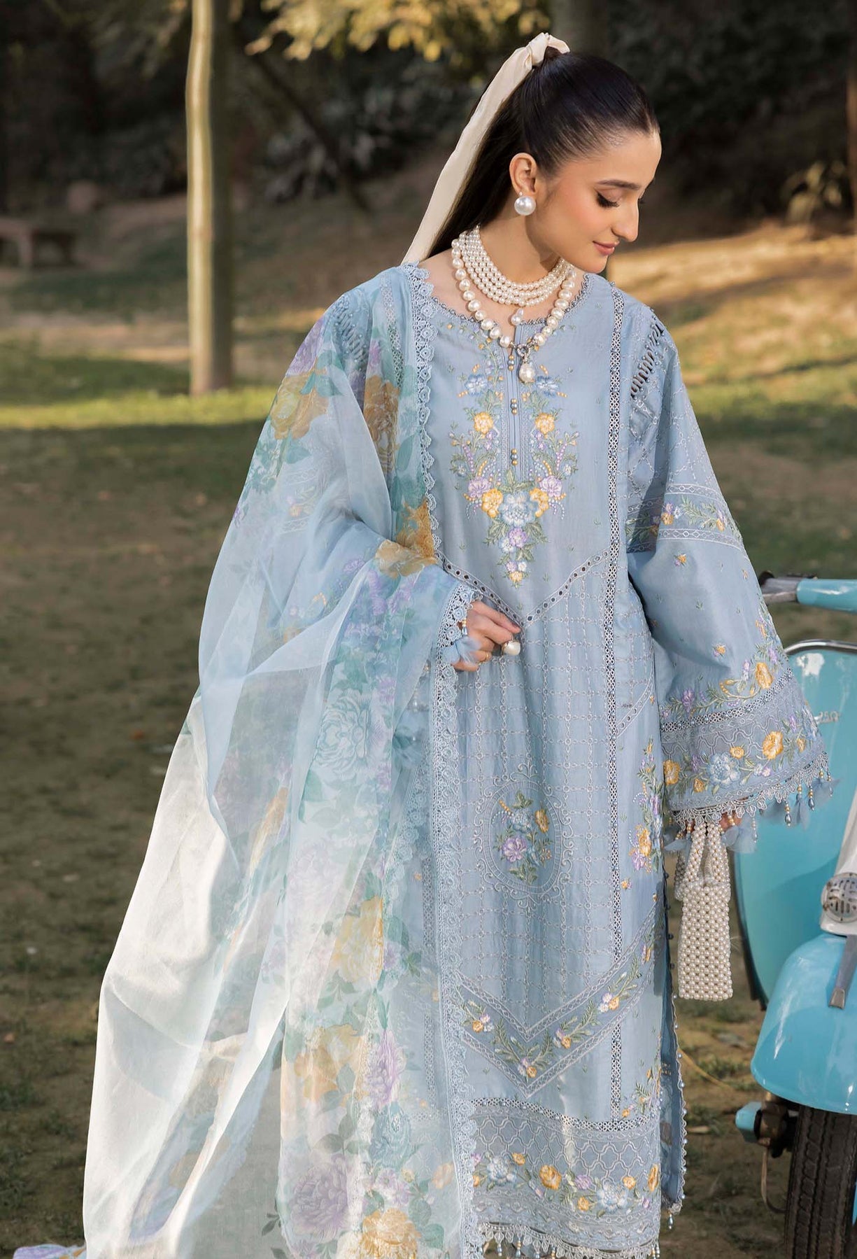 Adans Libas | Gul Rukh Lawn 25 | RUKH 2833