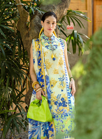 Roheenaz | Ethereal Bloom Lawn 25 | Celora
