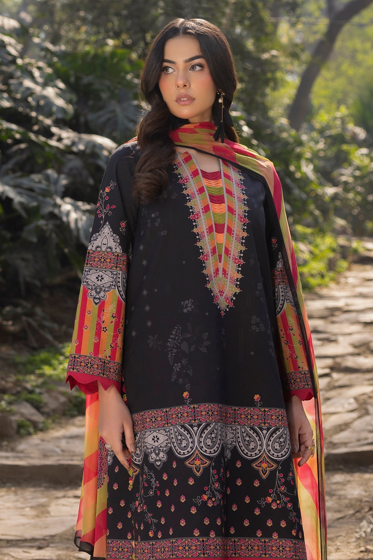 Charizma | C prints Lawn | CP5-11