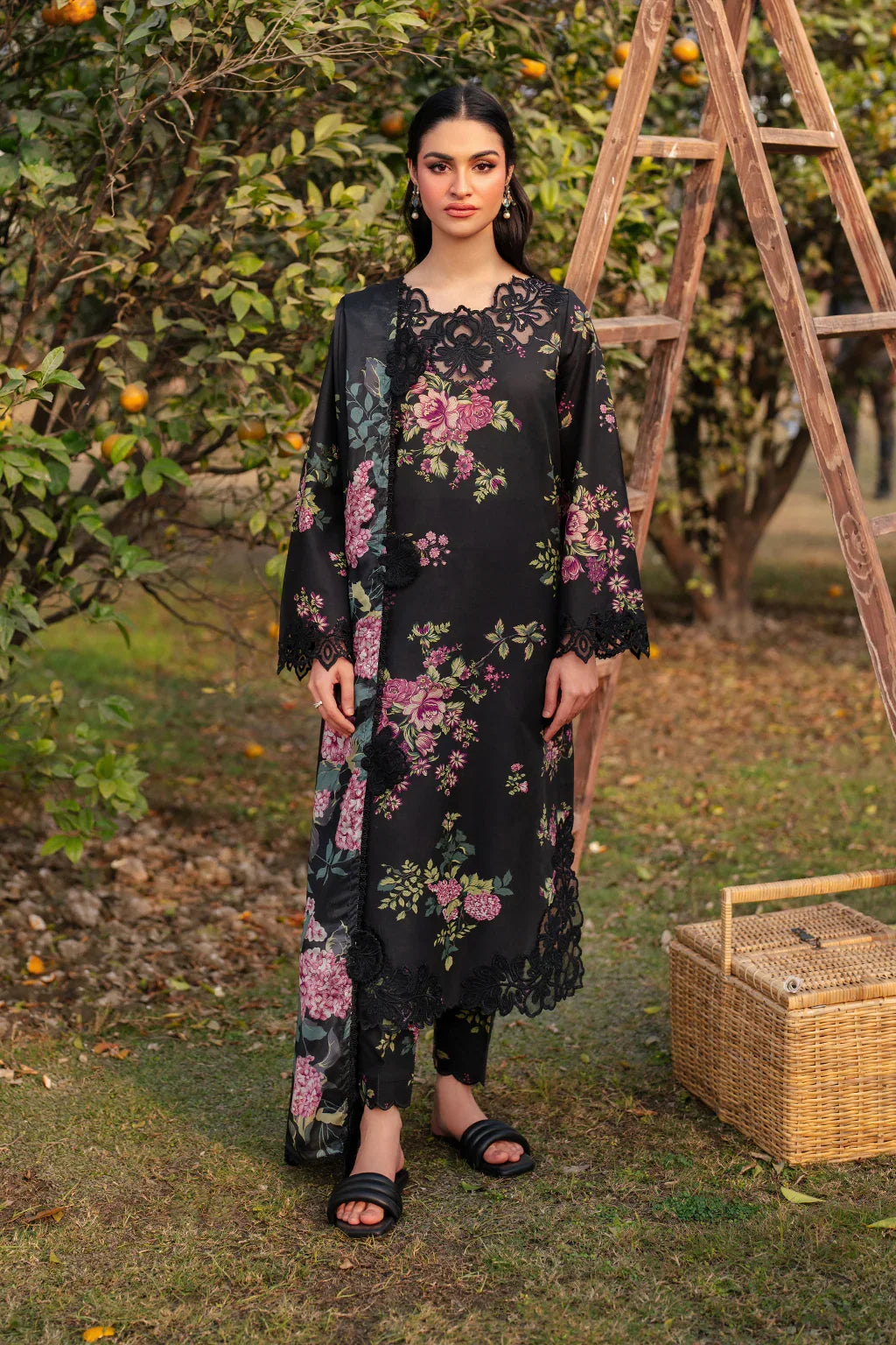 Iznik | UE-394 Printed Lawn