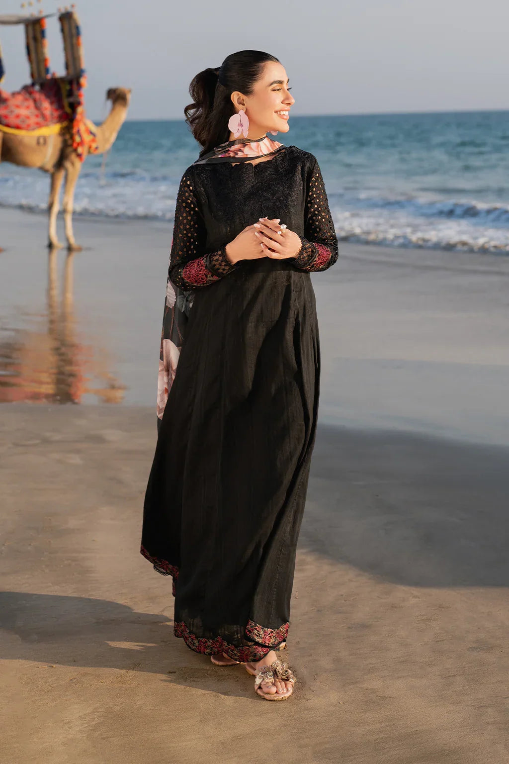 Iznik | Blossom Summer Lawn'25 | UE-377 Embroidered Lawn