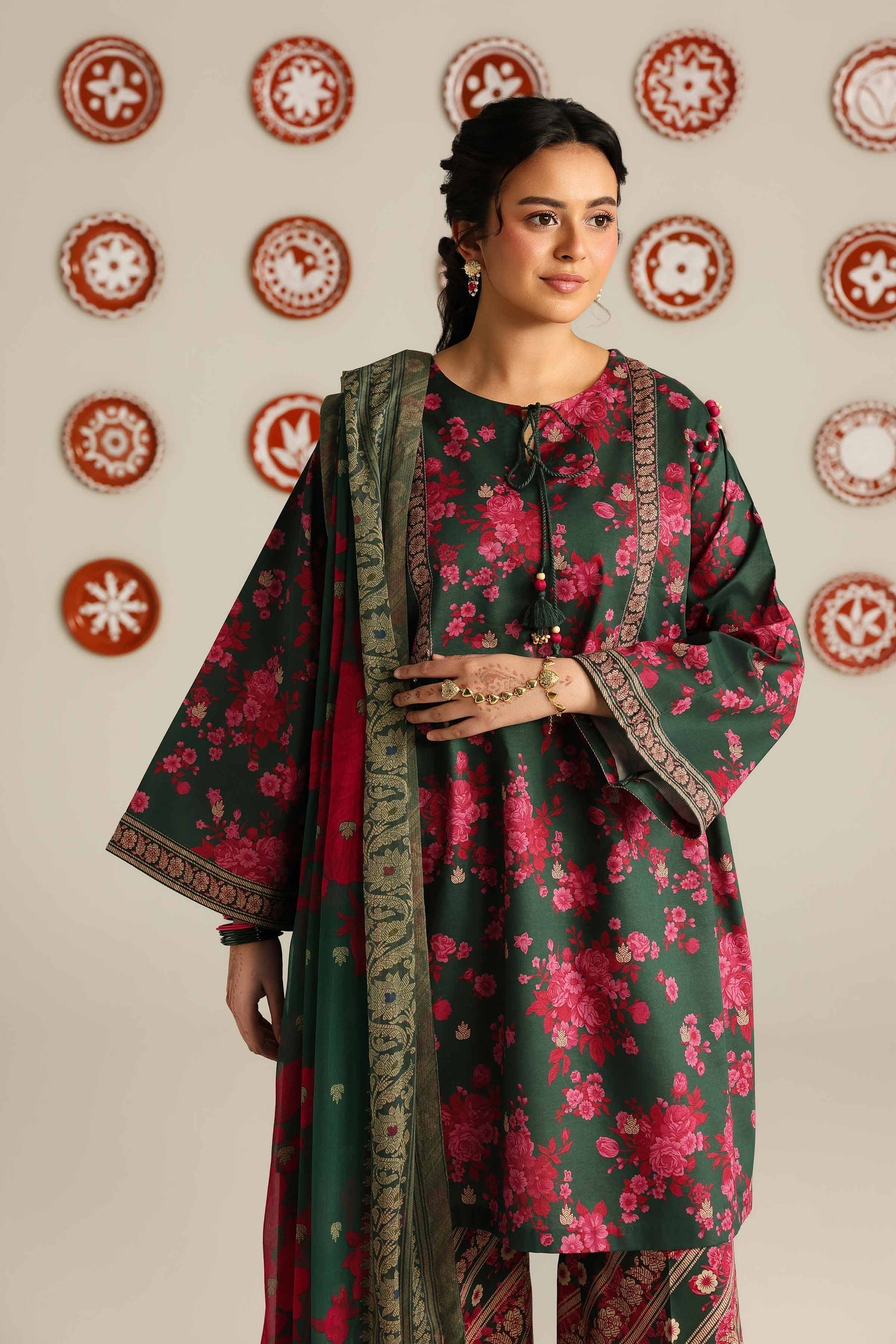 Nishat | Eid Lawn | 42601899