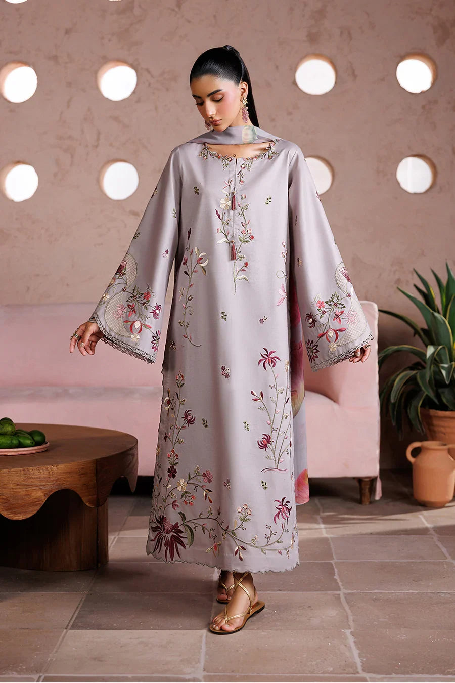 Iznik | Sunscape Lawn '26 | UE-699 Embroidered Lawn