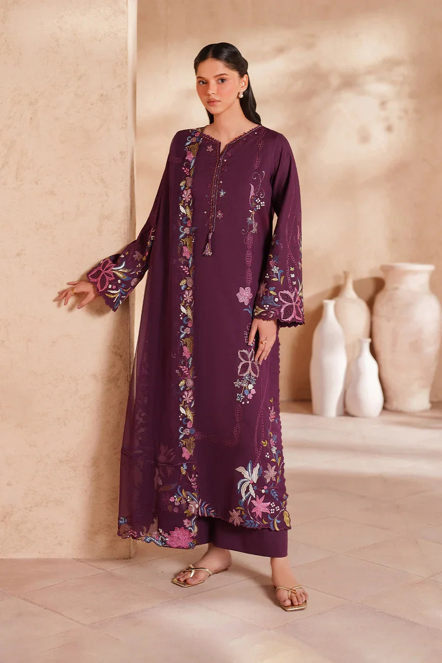 Iznik | Festive Lawn '26 | EL-03 Embroidered Lawn