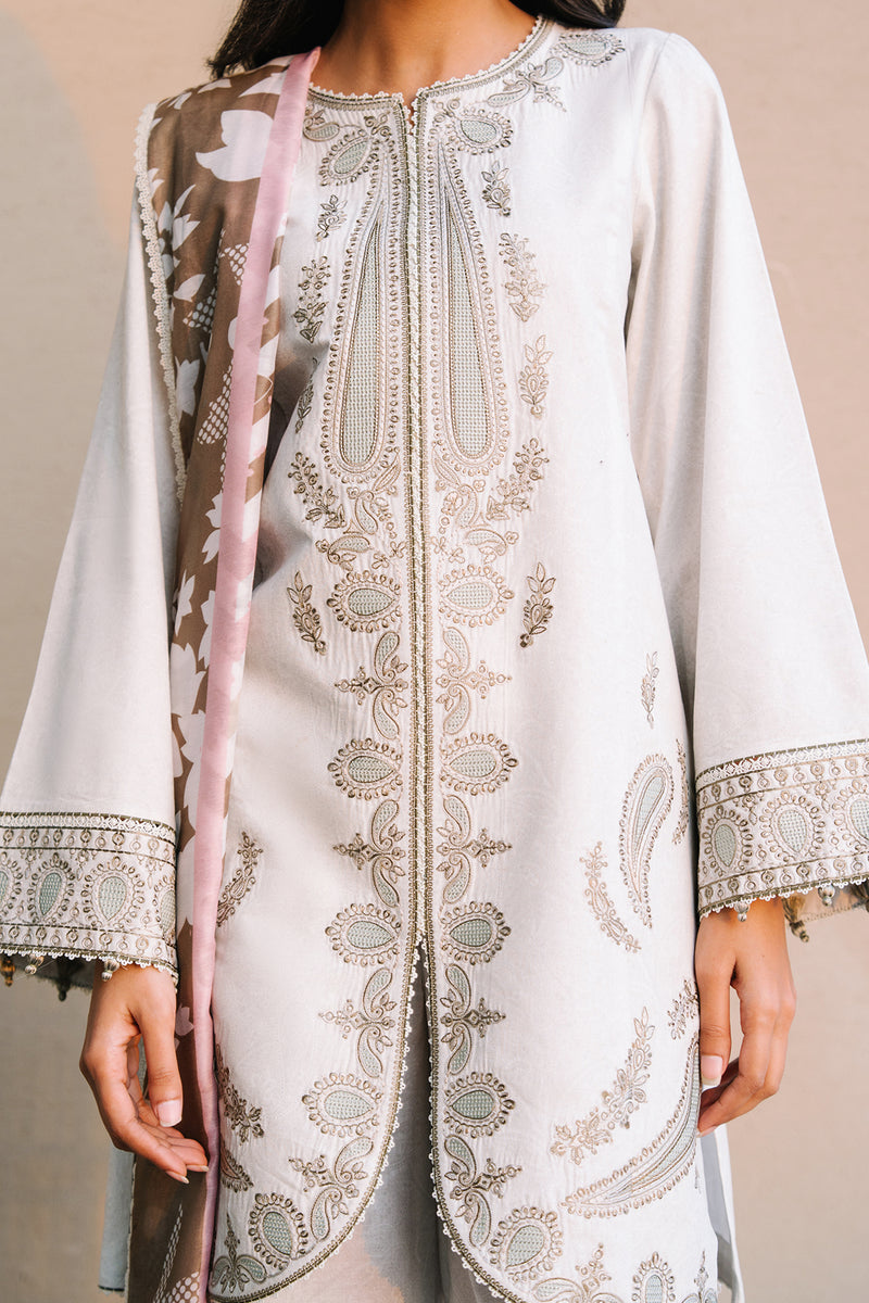Jazmin | Summer Lawn 25 | USE-9142
