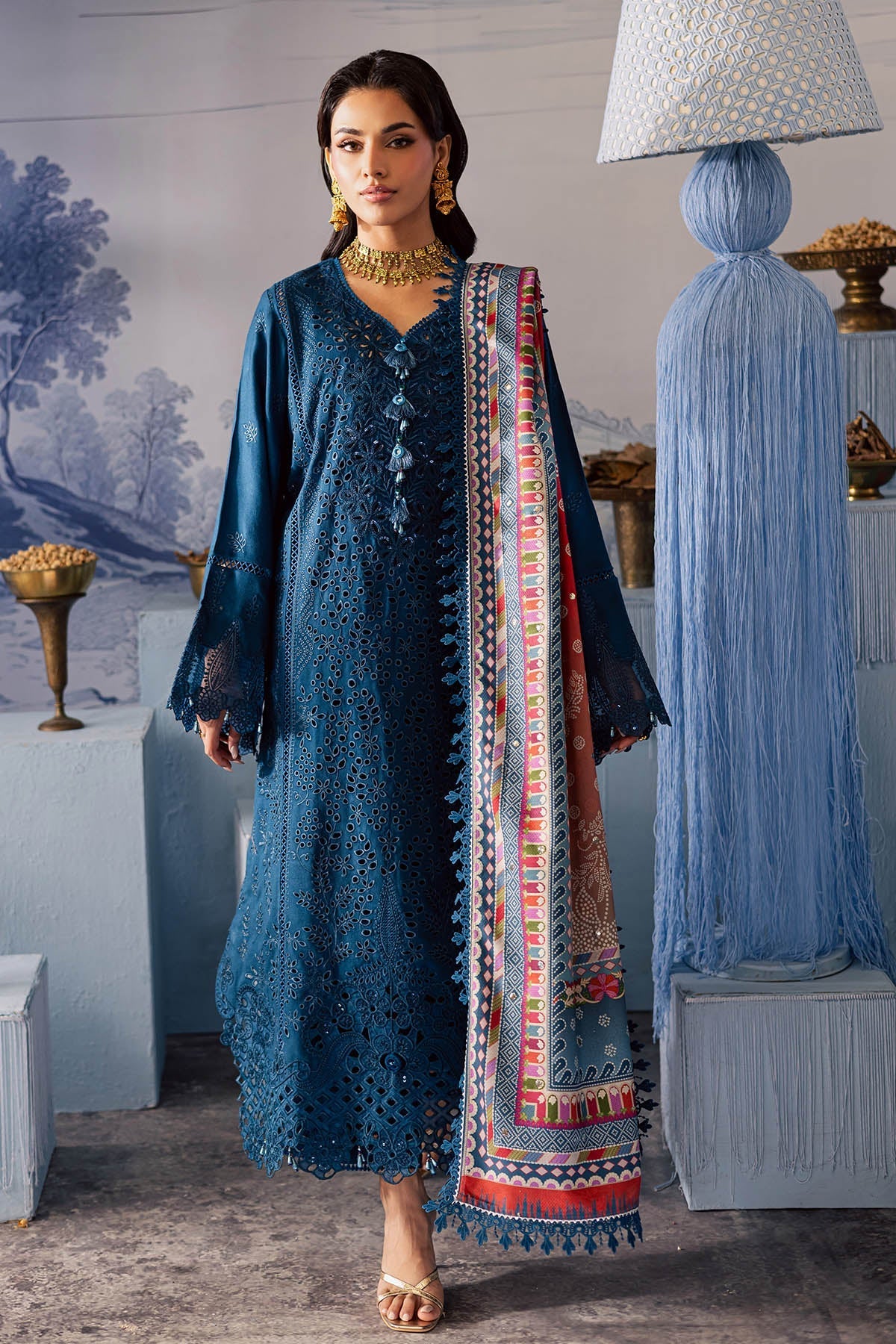 Nureh | Bazaar Luxe 25 | NE-206