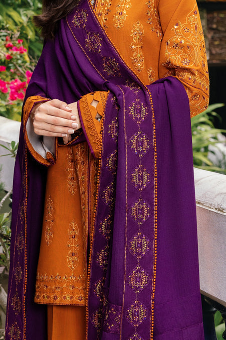 Naqshi | Nuri Khaddar Velvet Marina | Duraab