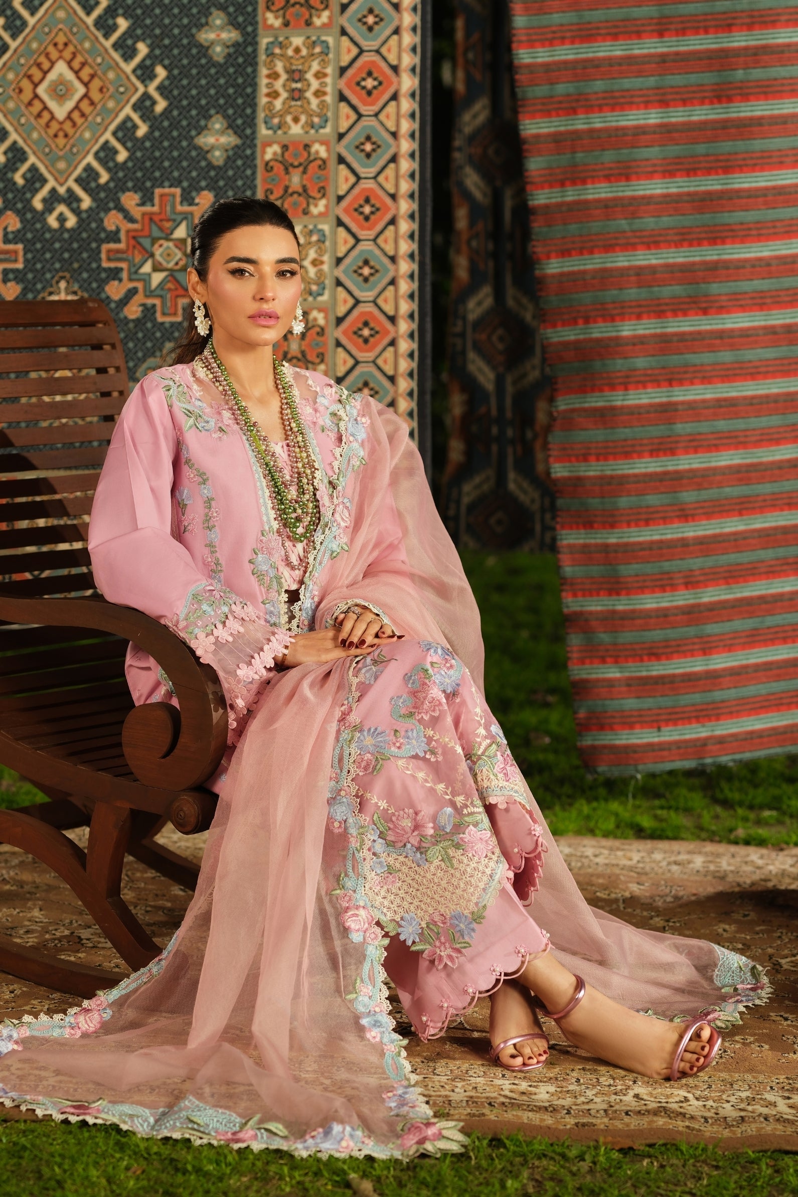 Maryam Hussain | Luxury Lawn 26 | Aesaar