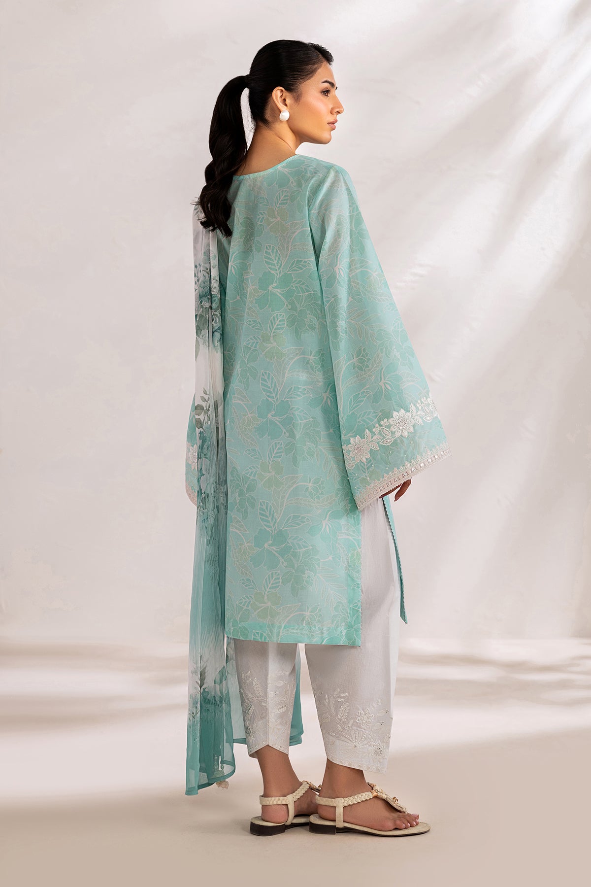 Baroque | Luxury Summer Pret | UF-4451