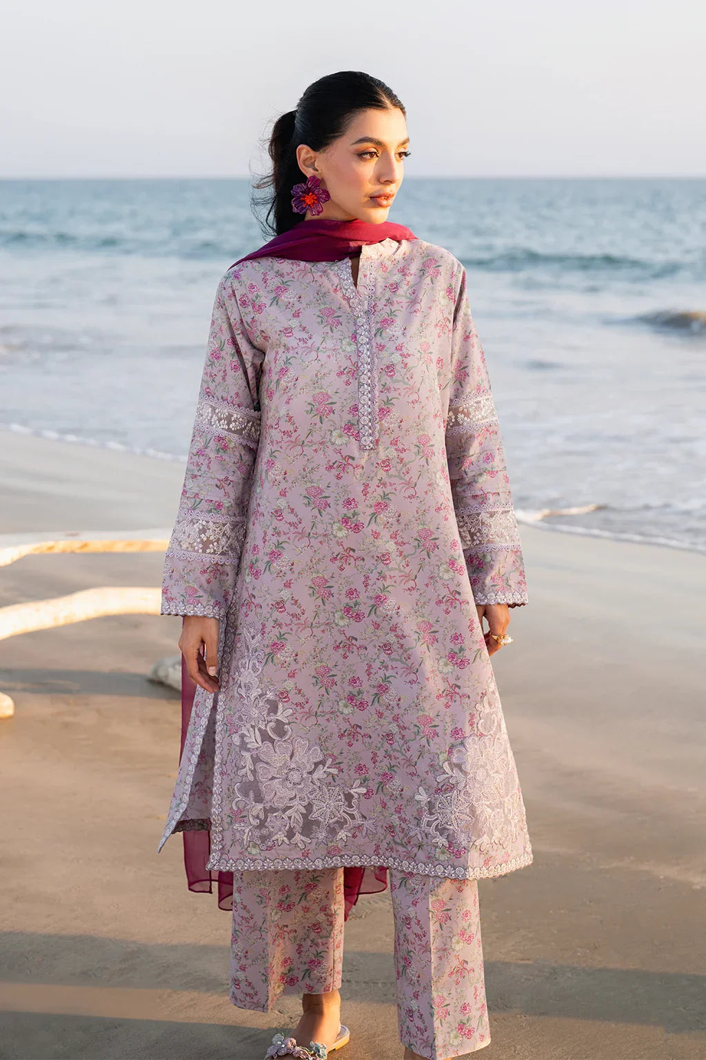 Iznik | Blossom Summer Lawn'25 | UE-403 Embroidered Lawn