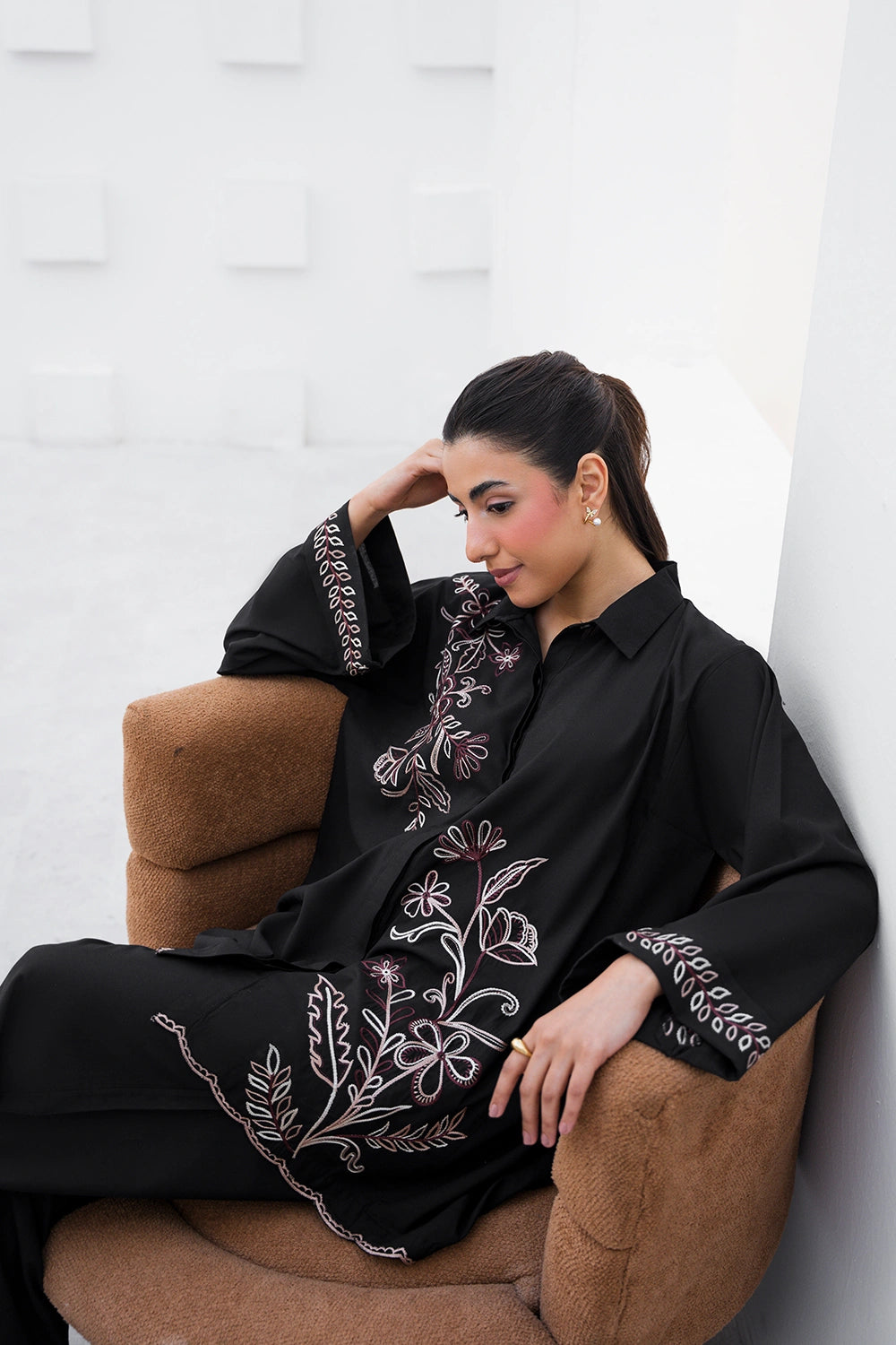 Azure | Chic Essentials | Iconic Black