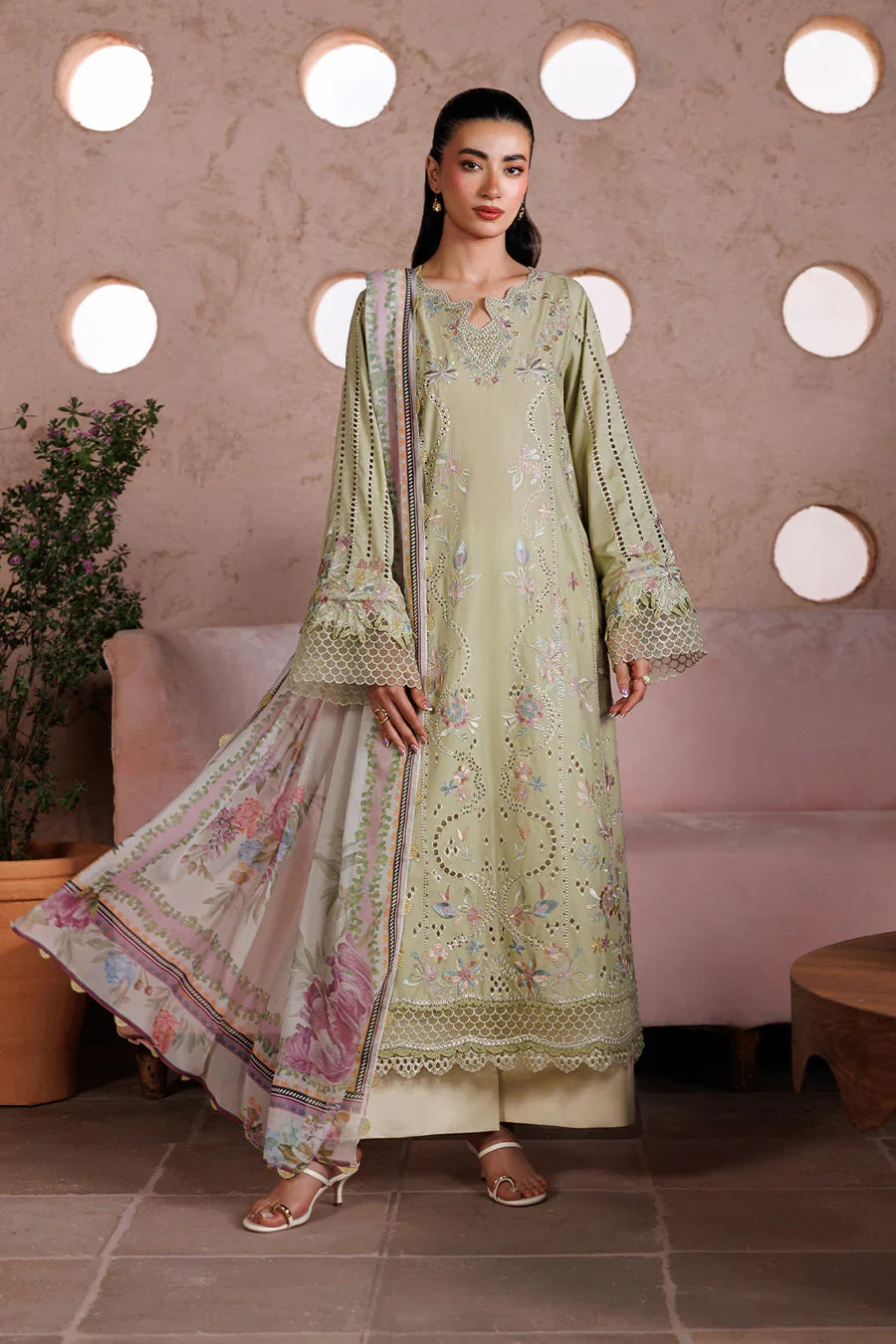 Iznik | Sunscape Lawn '26 | UE-698 Embroidered Lawn