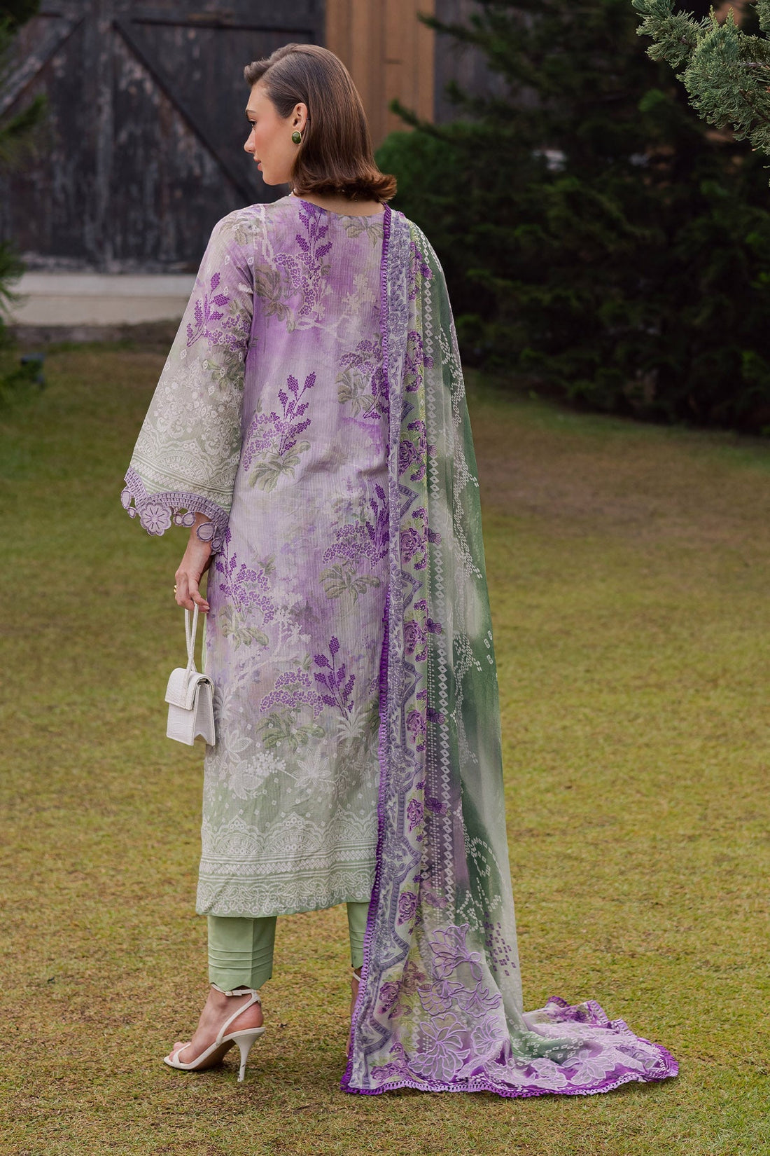 Nureh | Gardenia Lawn 26 | NSG-211