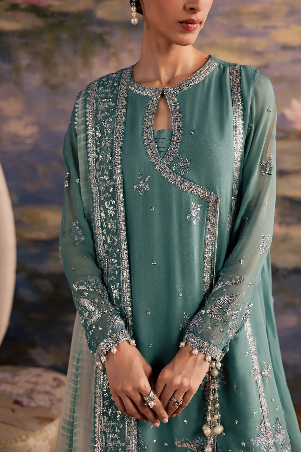 Nureh | Fancy Formal 26 | NP-783