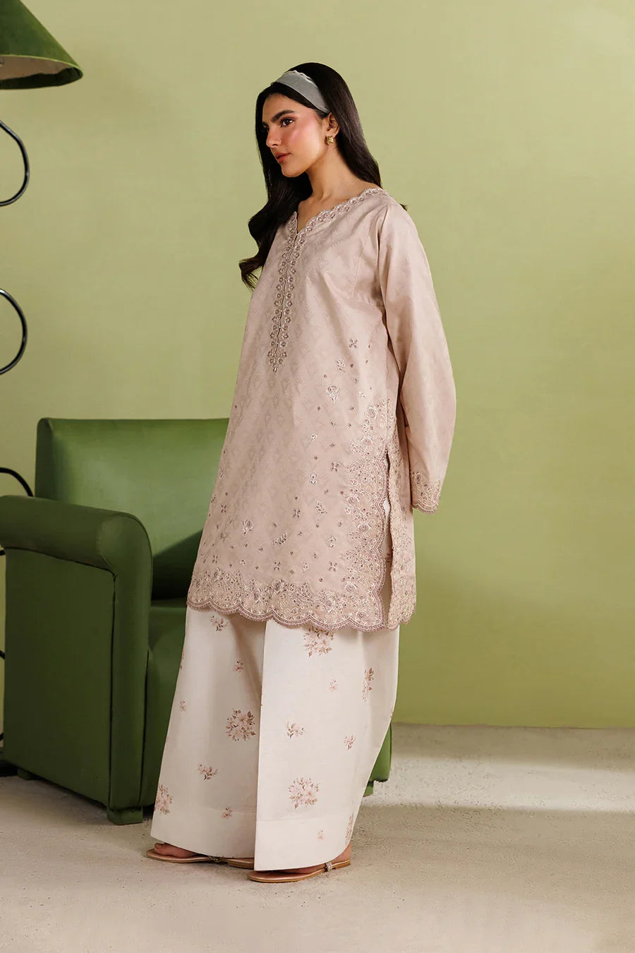 Iznik | Summer Pret | IP-353 Textured Lawn