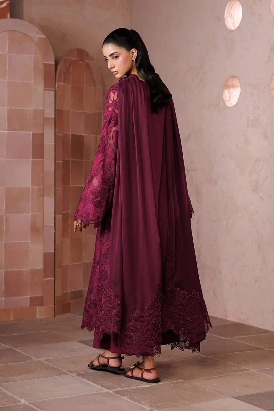 Iznik | Sunscape Lawn '26 | UE-702 Embroidered Lawn