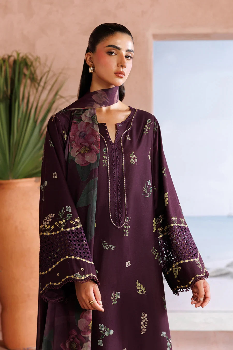 Iznik | Sunscape Lawn '26 | UE-710 Printed Lawn