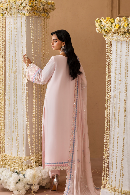 Emaan Adeel | Sheherzadi Formals 25 | GULREZ