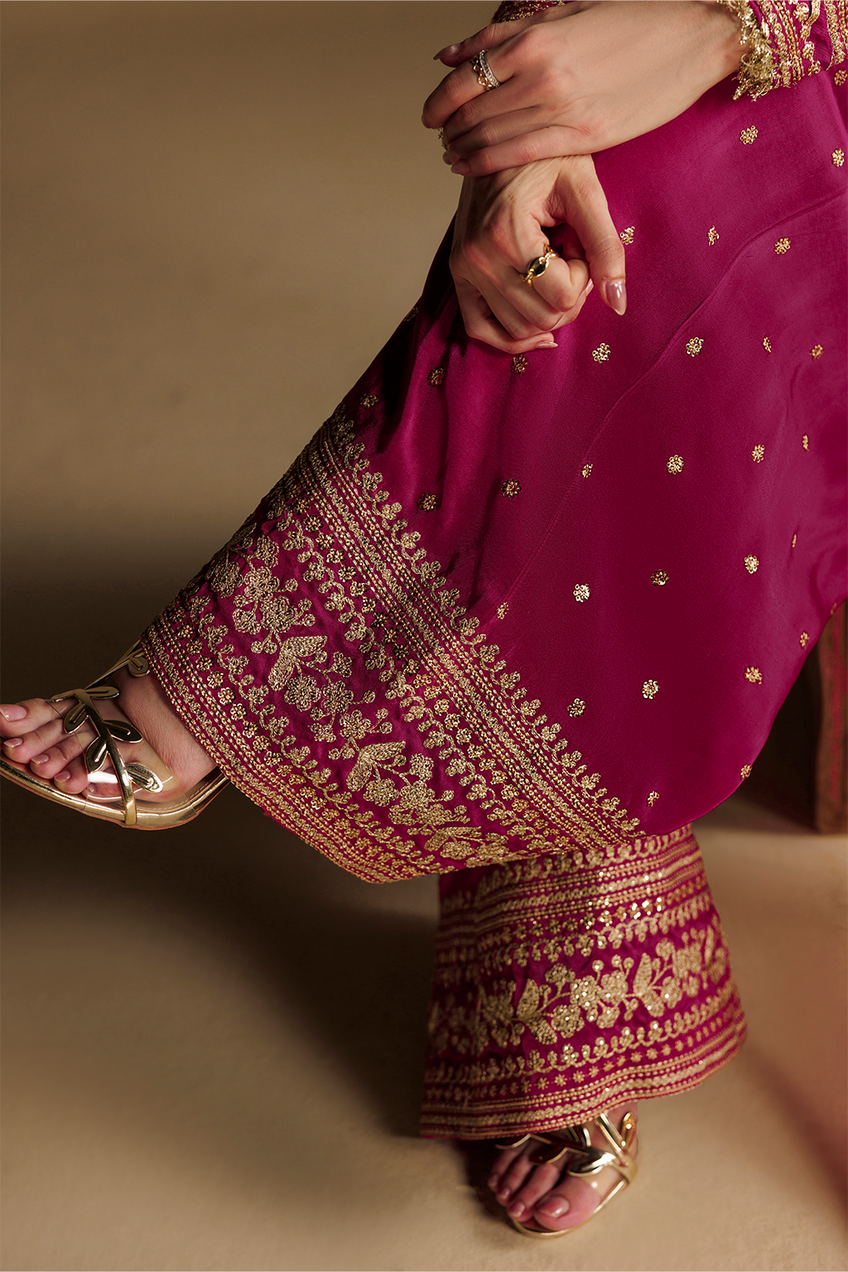 Iznik | Formals ‘26 | UE-727 Pure Ramen Silk