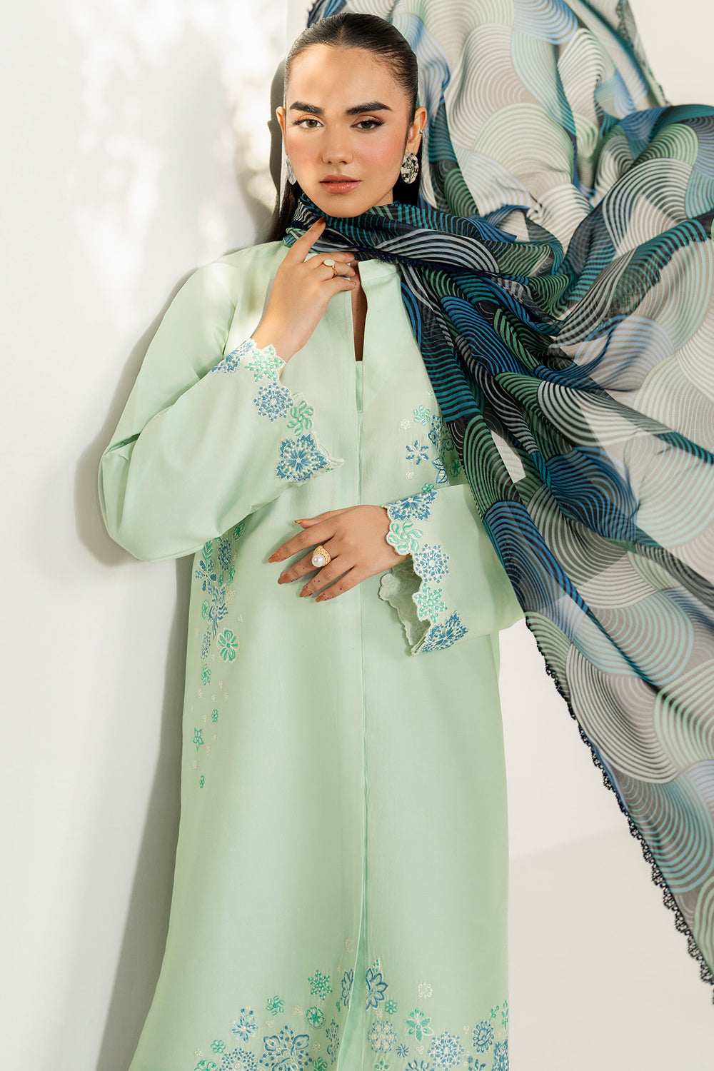 Farasha | Thread Lines Embroidered | Green Meadow