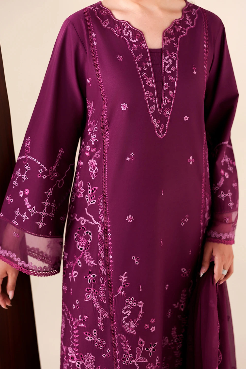 Azure | Luxury Lawn 26 | Grovy Garnet