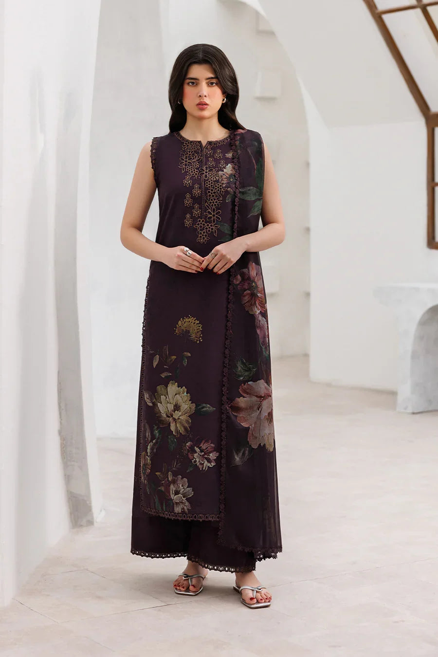 Iznik | Printed lawn vol II | UE-646 Printed Lawn