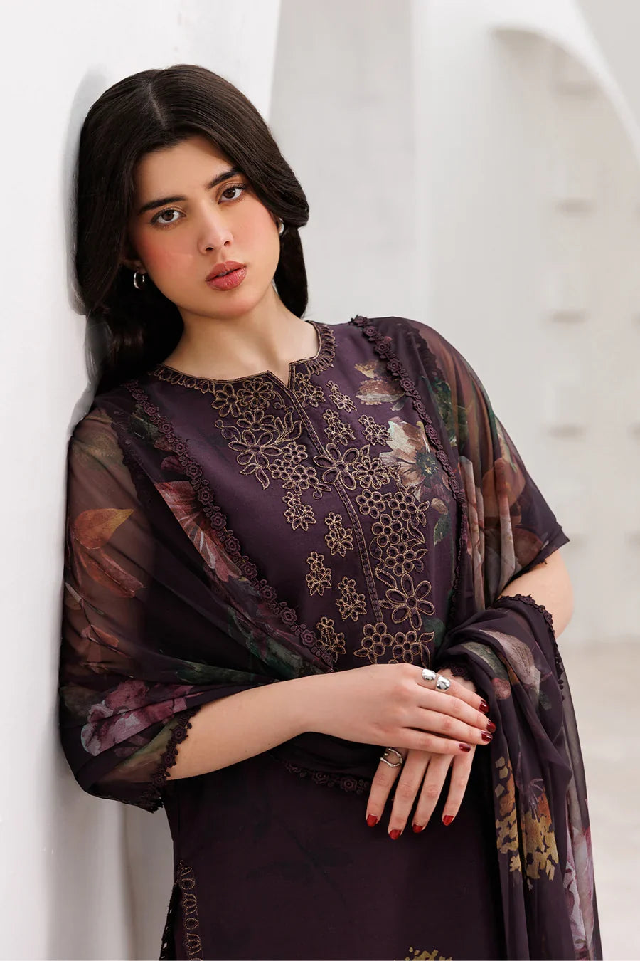 Iznik | Printed lawn vol II | UE-646 Printed Lawn