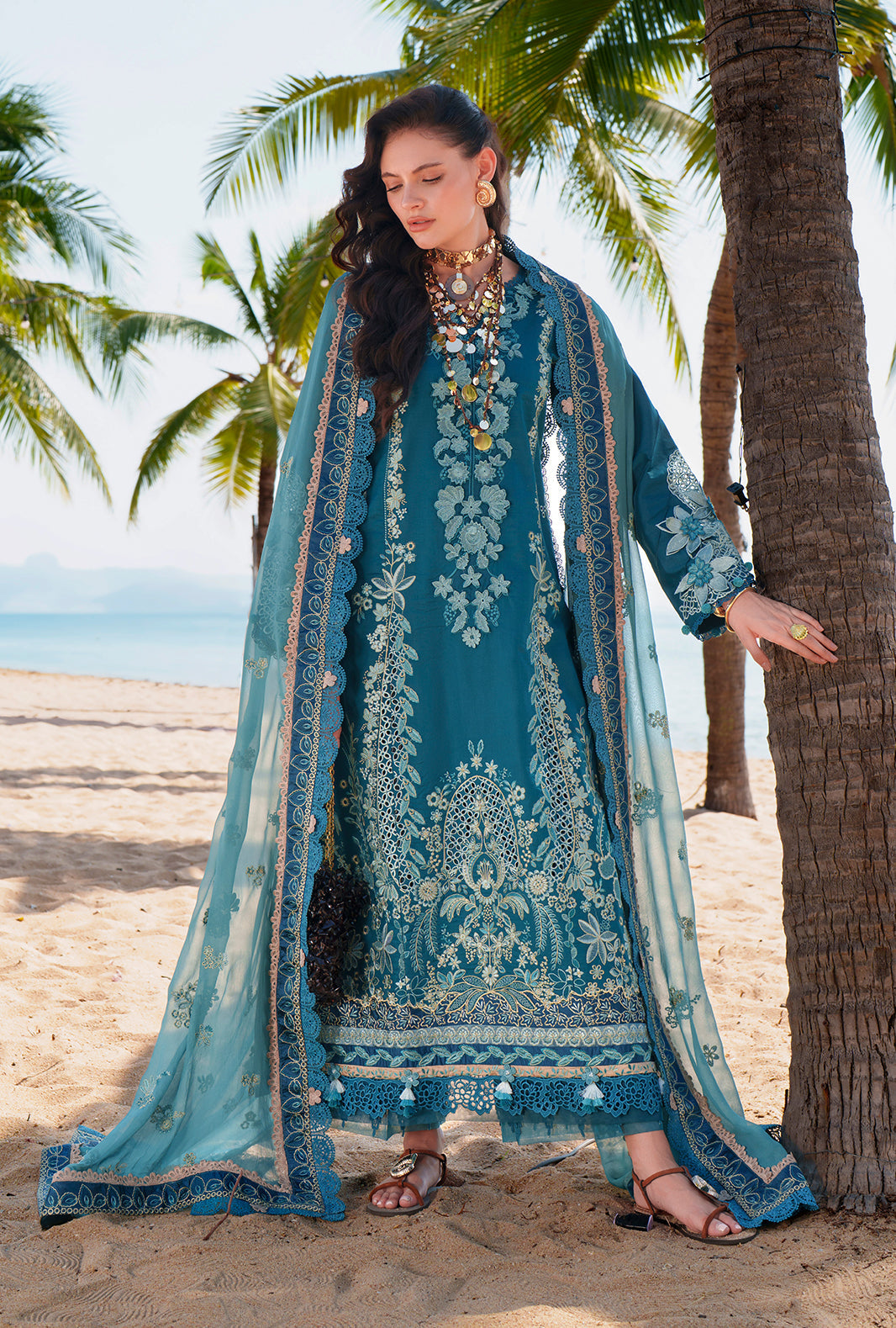 AJR Couture | Evara Luxury Lawn | Maela