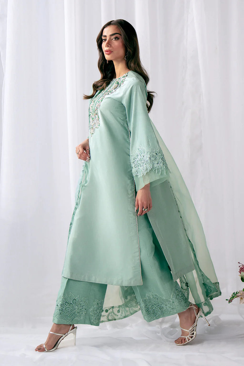 AJR Couture | Luxe Pret Eid | DIVINE