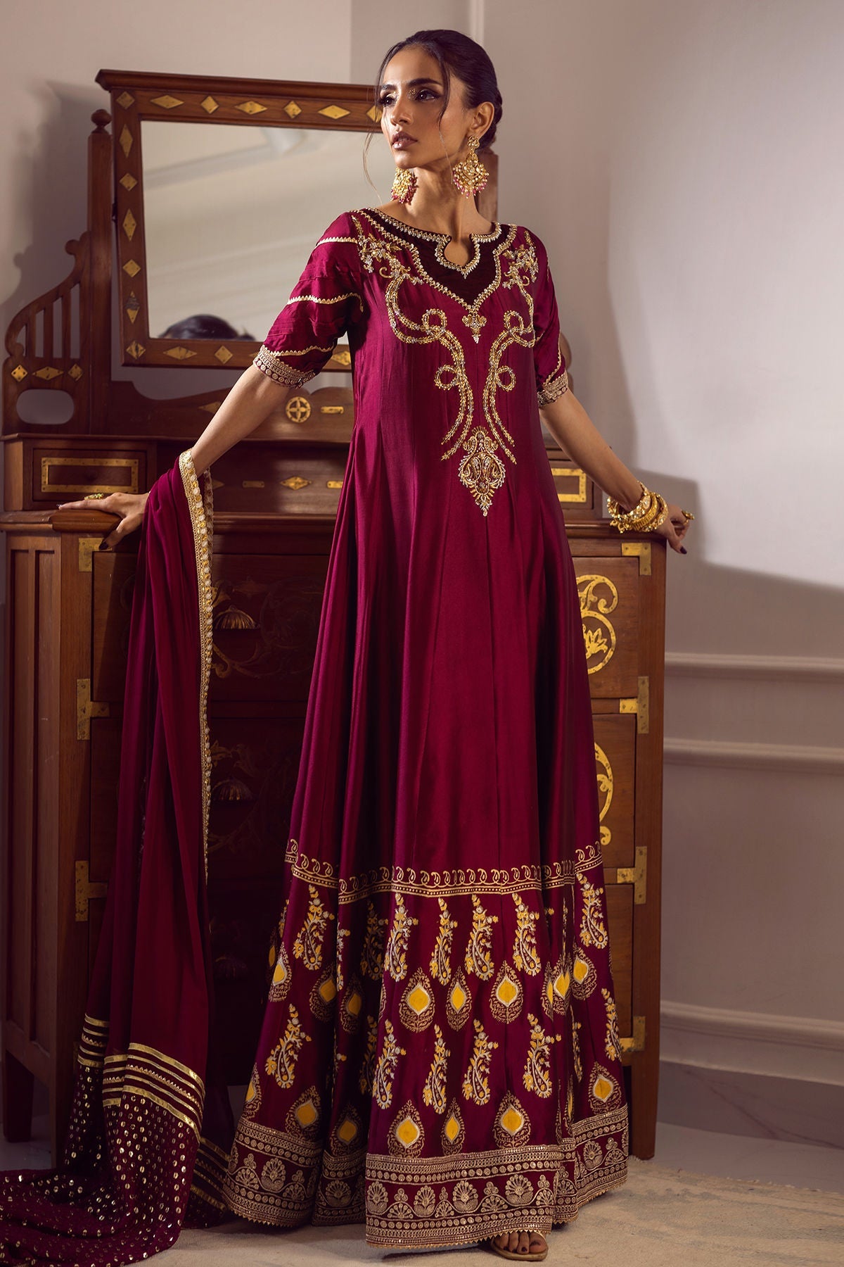 Annus Abrar | Melia Luxe Formals | Gulsheen Kalidar