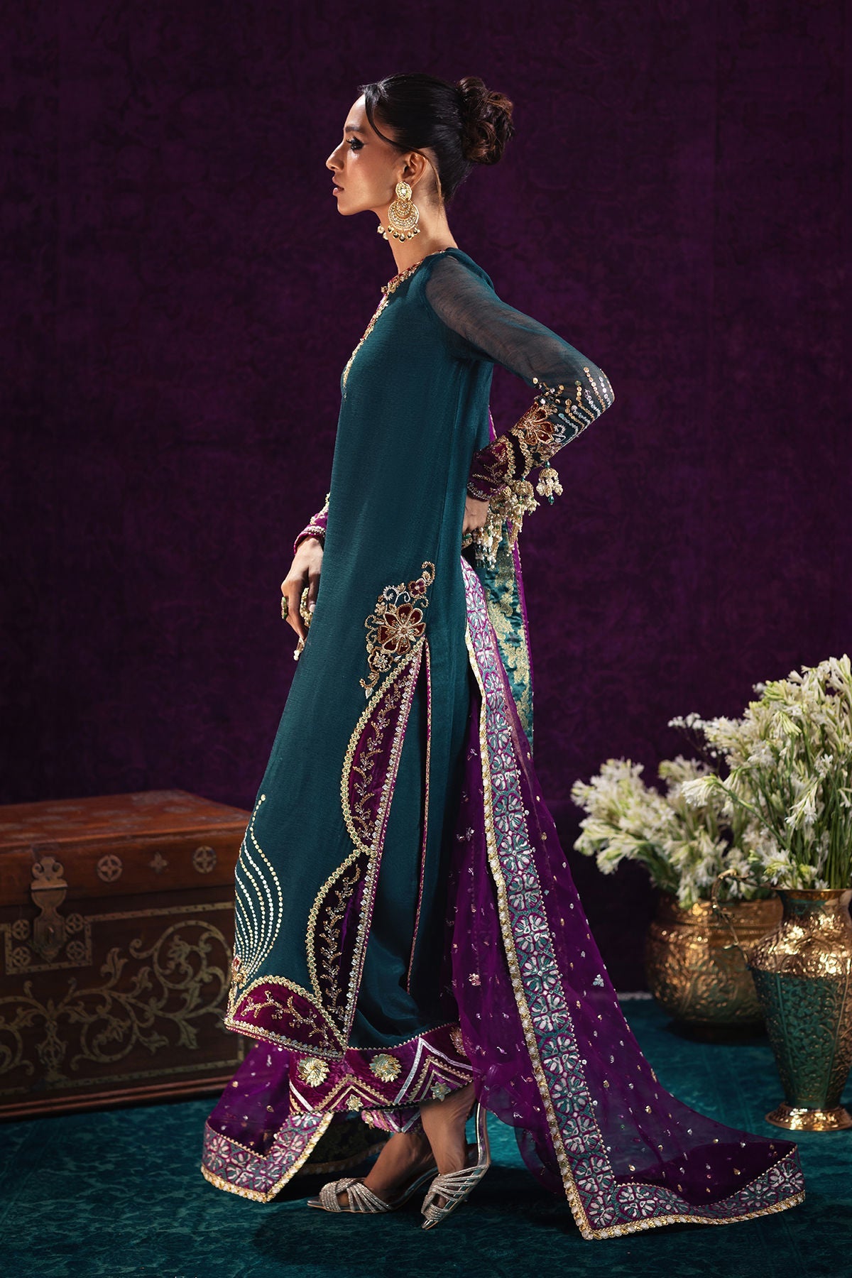 Annus Abrar | Mirha Winter Velour | Lila
