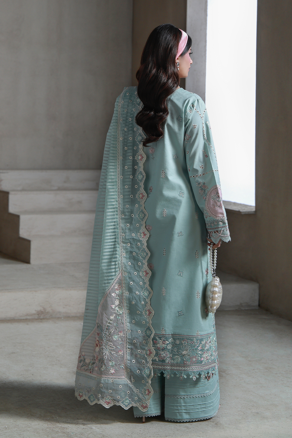 Aabyaan | Saagar Luxury Festive Lawn 26 | AABAN (AL-10)