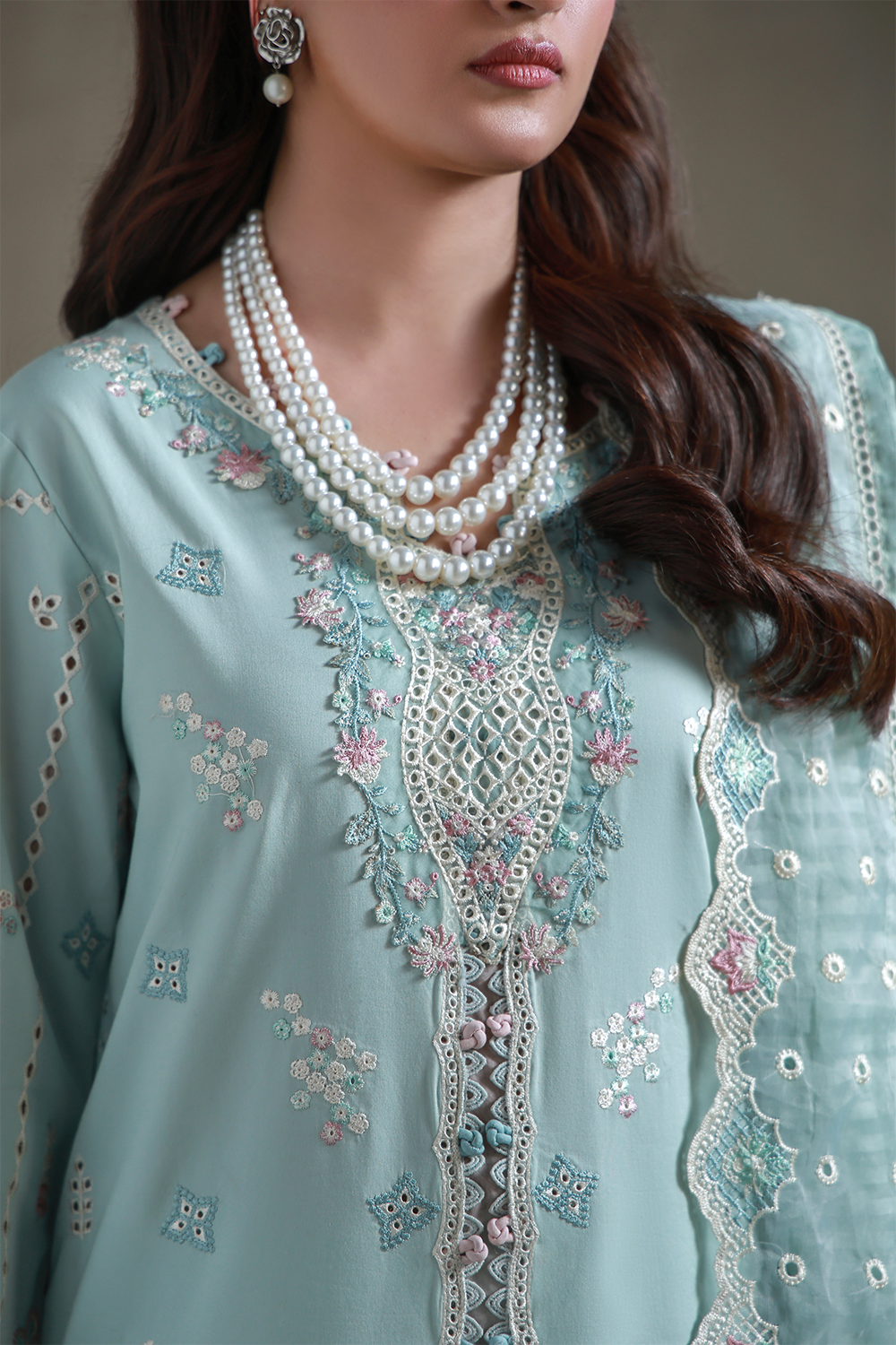 Aabyaan | Saagar Luxury Festive Lawn 26 | AABAN (AL-10)