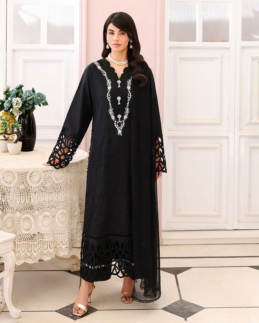 Roheenaz | Veil of Summer Chikankari | Black Lace
