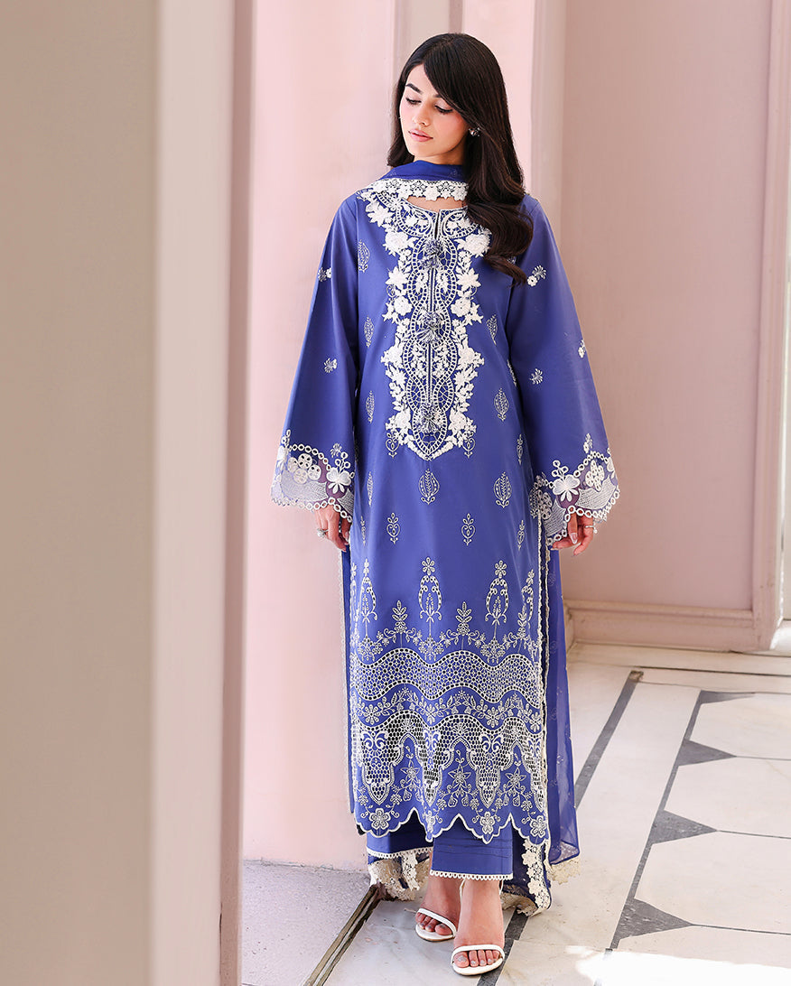Roheenaz | Veil of Summer Chikankari | Blanc Mirage