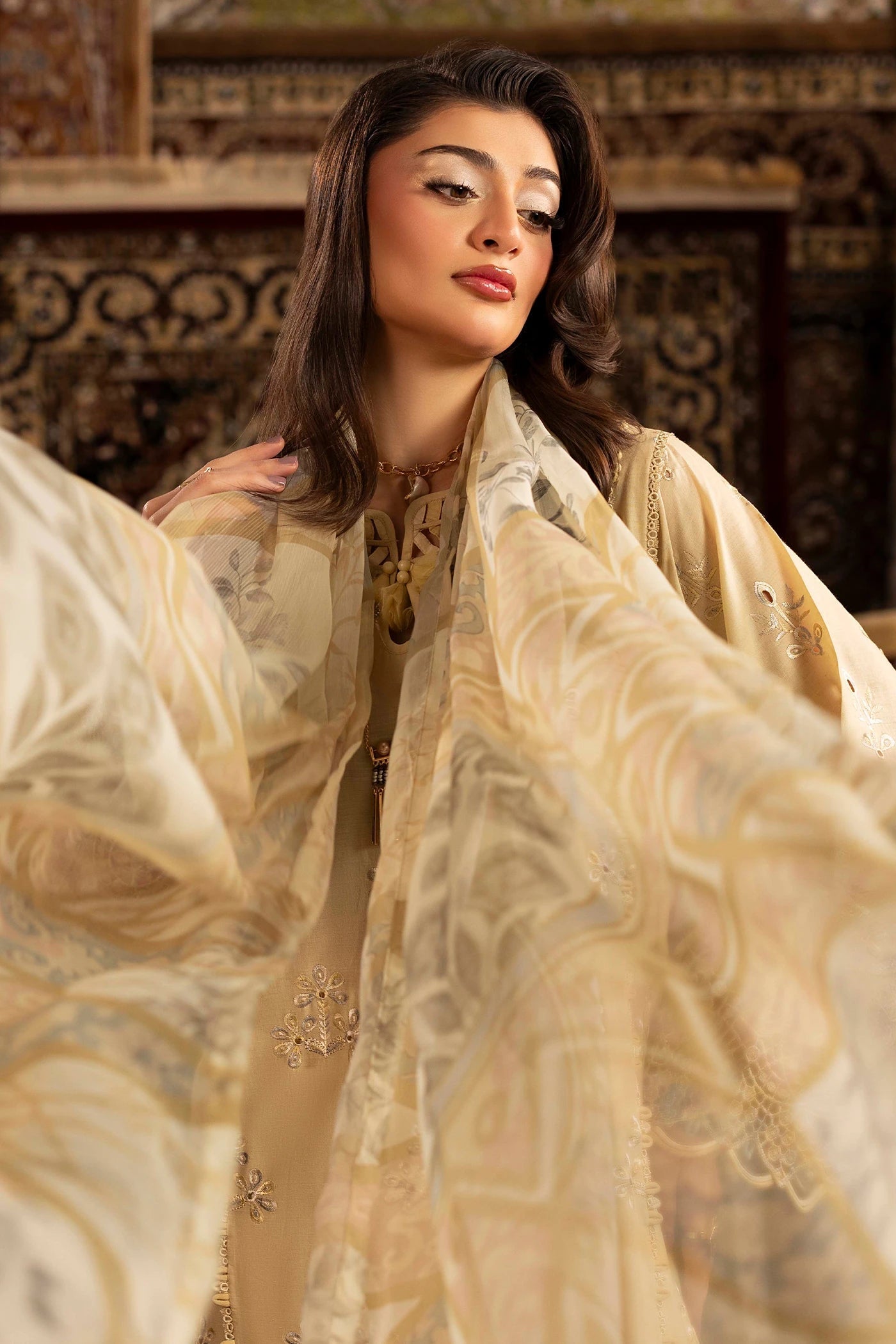 Adans Libas | Adans Chenille | CHENILLE 1690