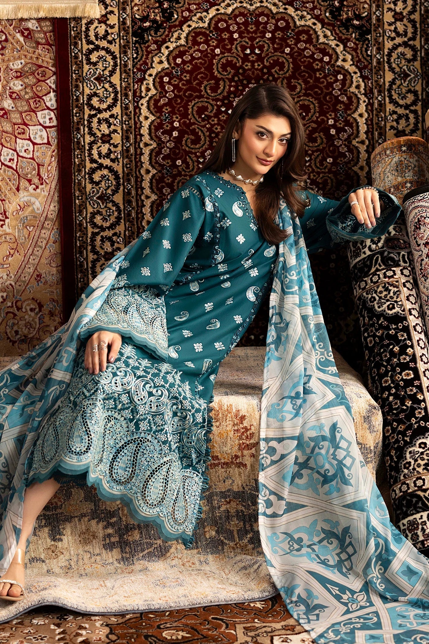 Adans Libas | Adans Chenille | CHENILLE 1691