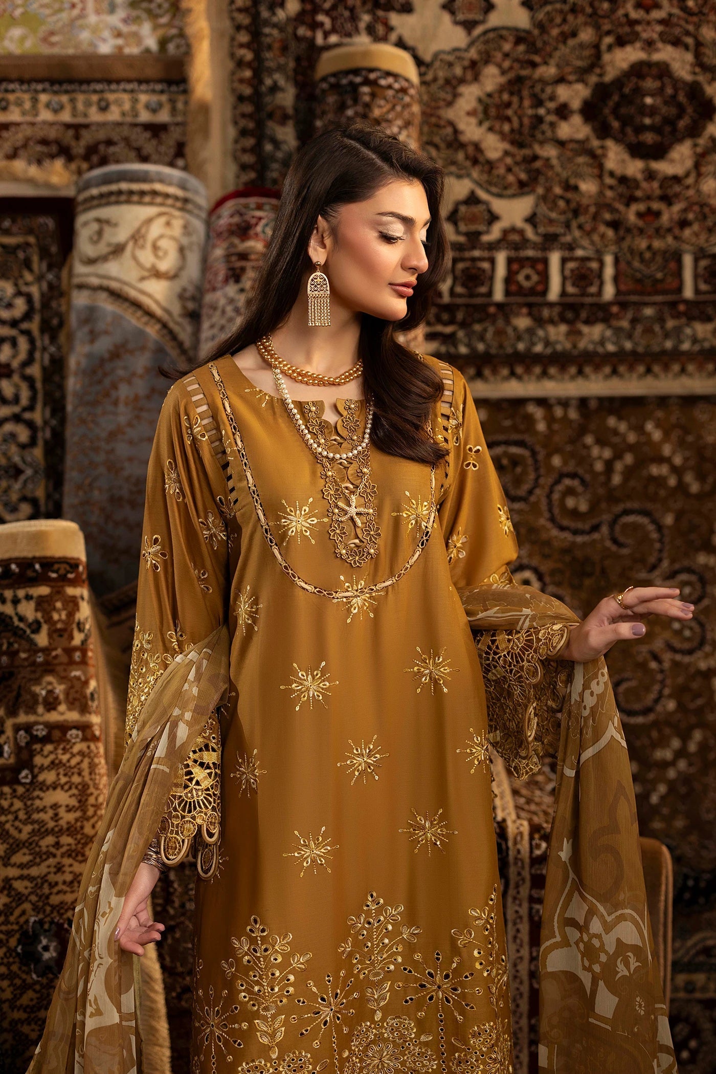 Adans Libas | Adans Chenille | CHENILLE 1692