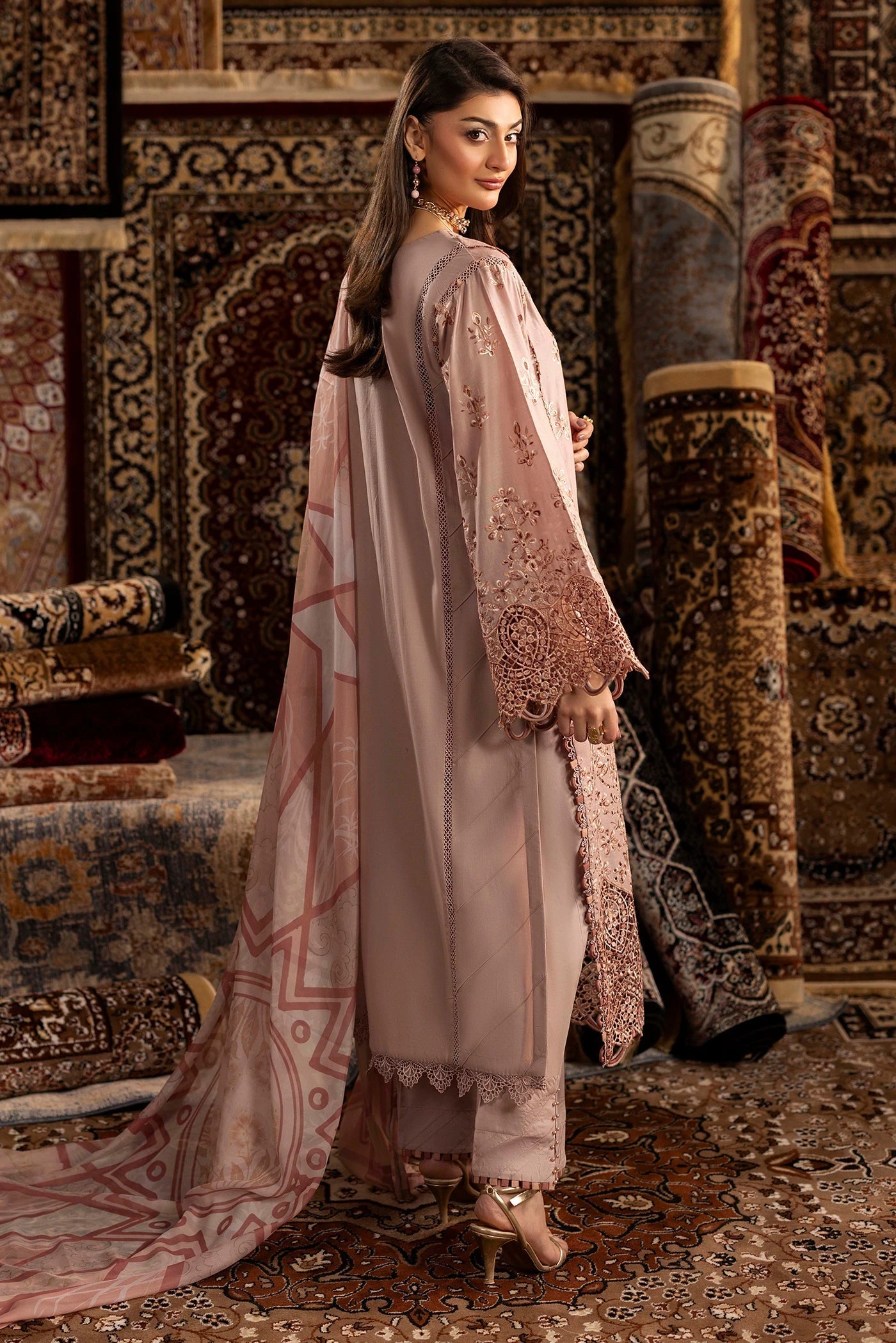 Adans Libas | Adans Chenille | CHENILLE 1693