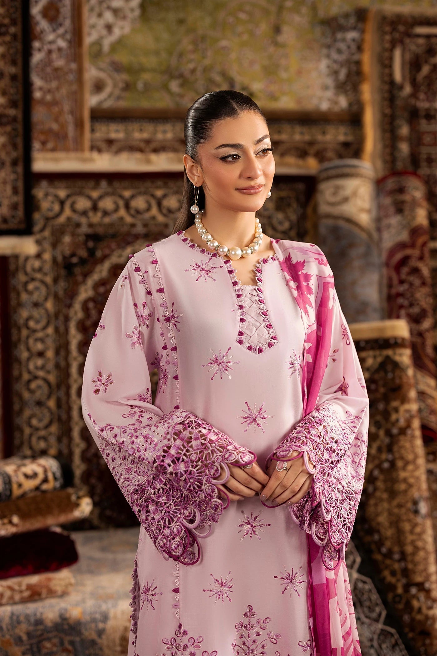 Adans Libas | Adans Chenille | CHENILLE 1695