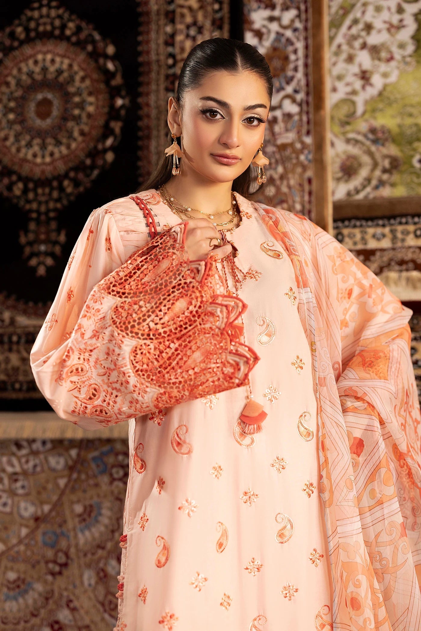 Adans Libas | Adans Chenille | CHENILLE 1697
