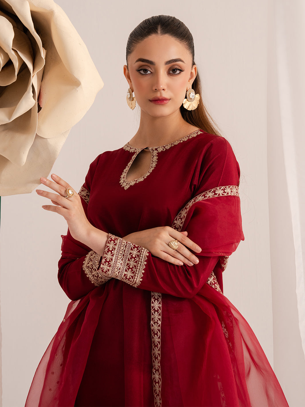 Izel | The Silk Chapter | Cherie