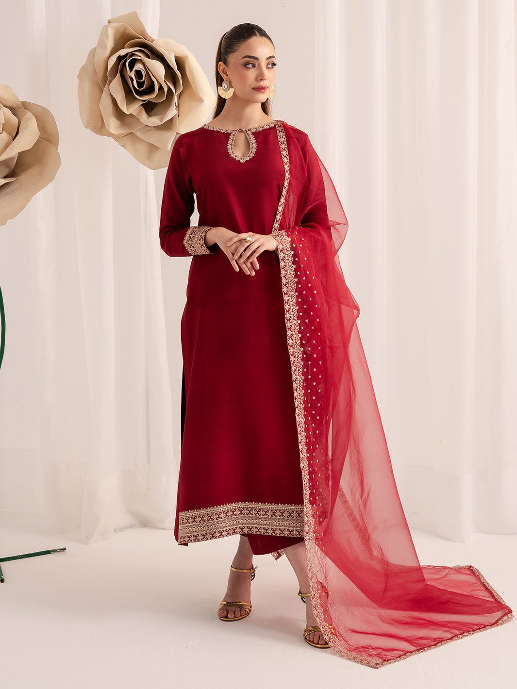 Izel | The Silk Chapter | Cherie