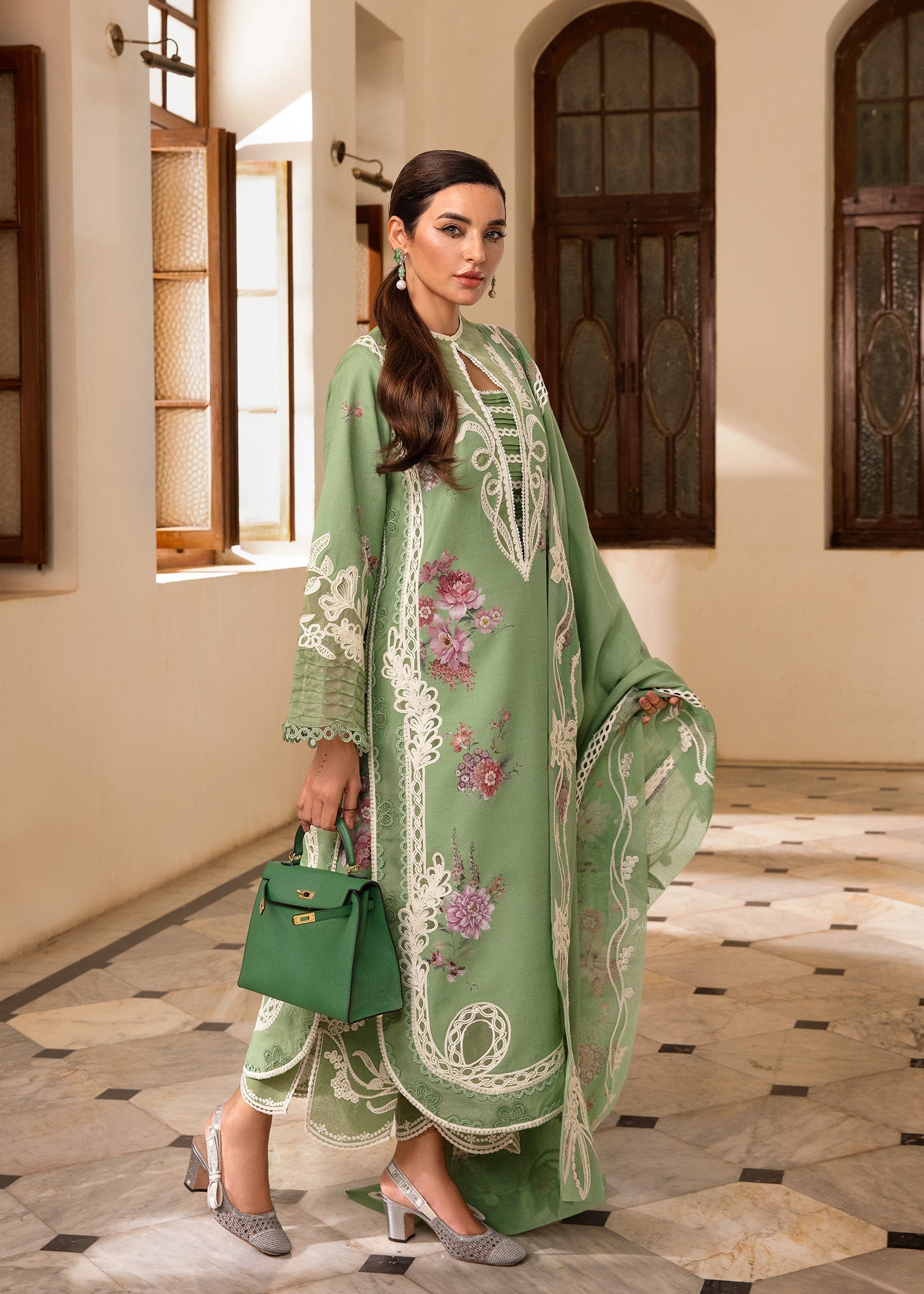 Crimson | Aaleen Winter 24 | Gulbaan